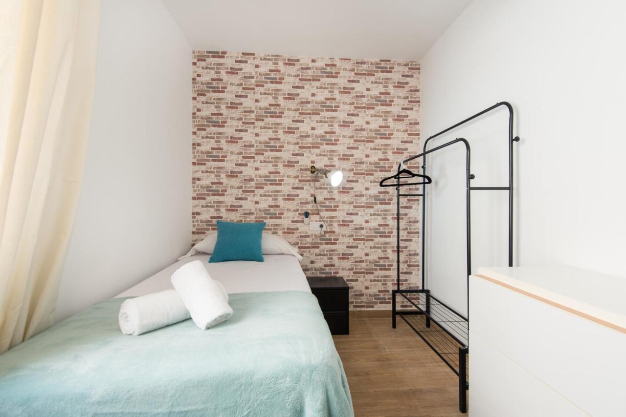 The 7Th Corner, Hugh Apartment Ideal For Groups Málaga Eksteriør bilde